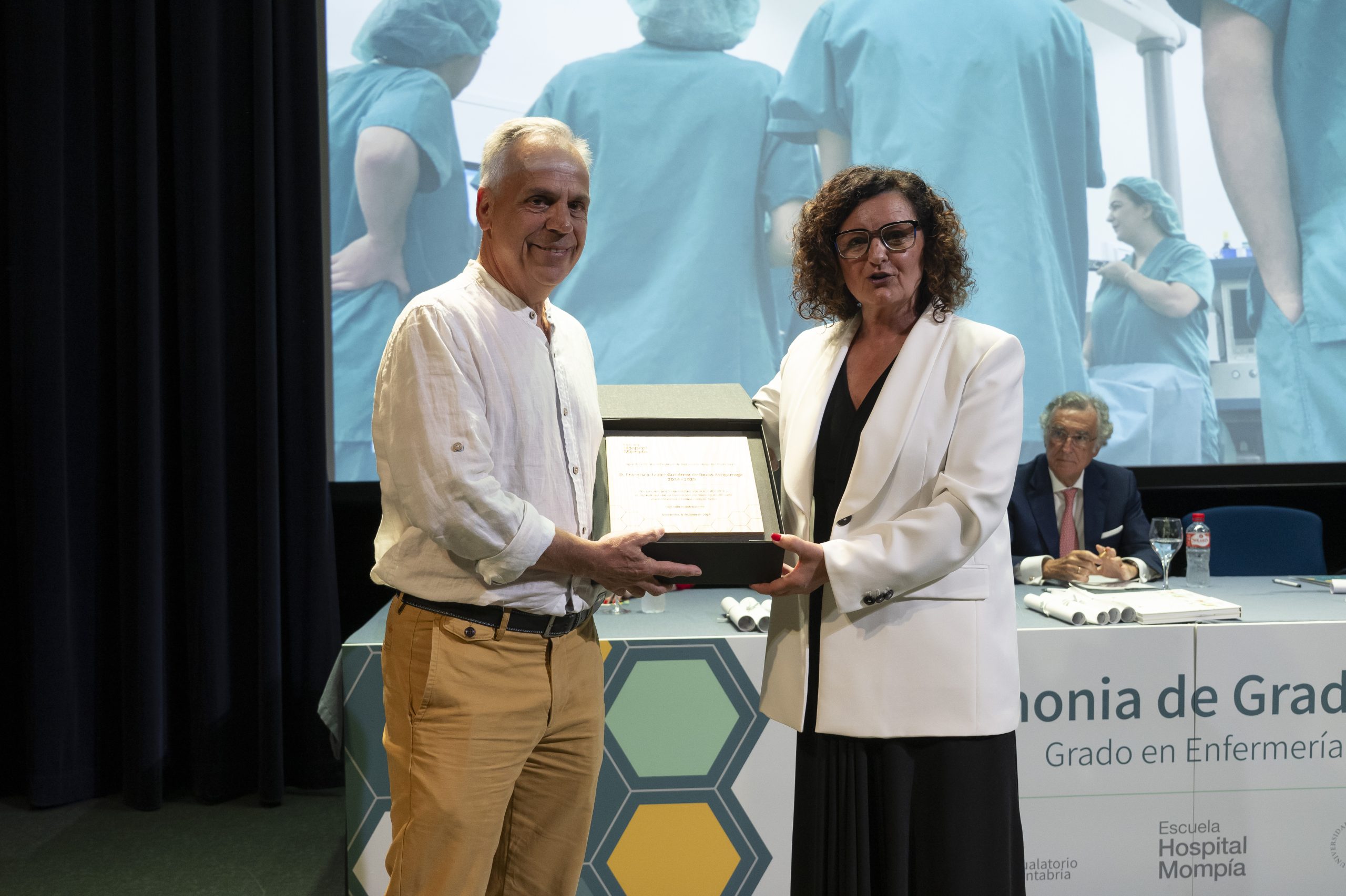 Homenaje Al Dr. Fco. Javier Gutiérrez De Rozas