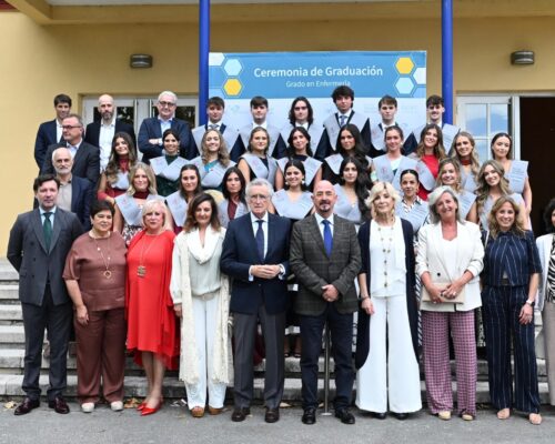 La Escuela Hospital Mompía Gradúa A Su VI Promoción De Enfermería